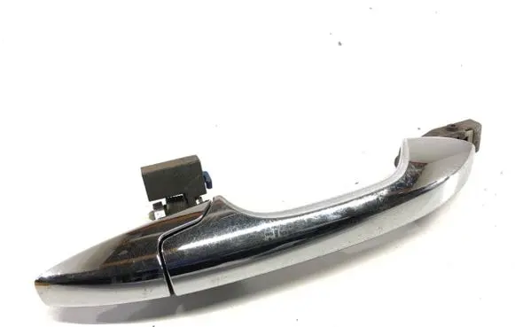 Honda CR-V Front door exterior handle 