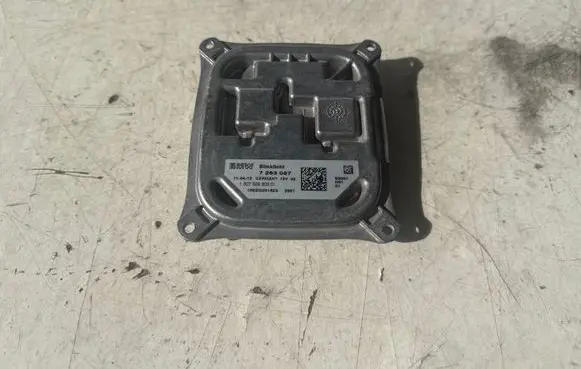 BMW 3 E92 E93 Headlight ballast module Xenon 7263087 130732930301
