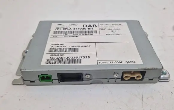 Jaguar XF X250 HiFi Audio sound control unit CPLA14F720BH JA042021617328 C00JE221DBFT