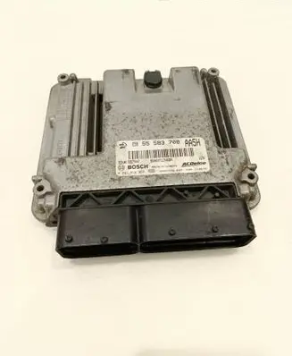 Chevrolet Aveo Engine control unit/module 55583708 55579447 0281018383