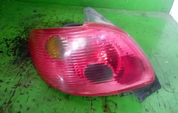 Peugeot 206 Rear/tail lights
