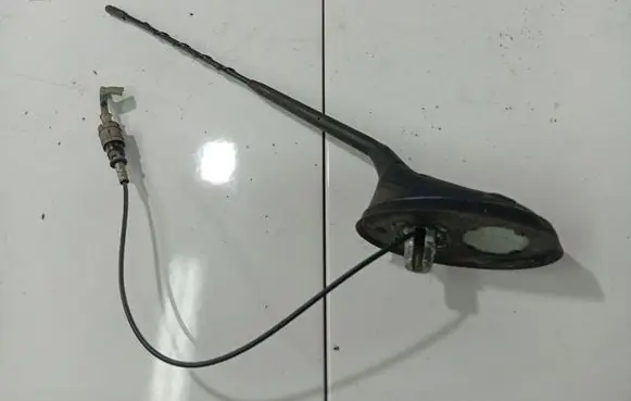 Citroen C4 I Picasso Aerial GPS antenna 723847001