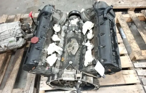 Jaguar XJ X308 Engine XR836090AE