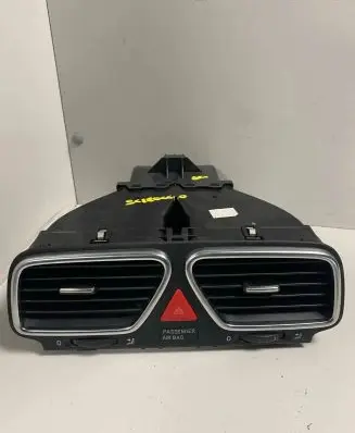 Volkswagen Scirocco Dash center air vent grill 1Q0819735C 1Q0819728H
