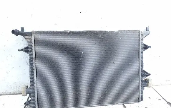 Volkswagen Caddy Coolant radiator 5K0121251S