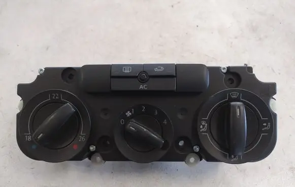 Volkswagen Golf V Climate control unit 1K0820047GK