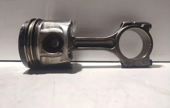Renault Trafic III (X82) Piston 