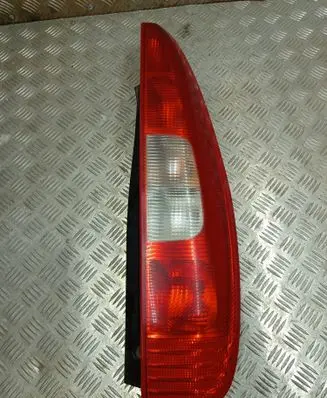 Mitsubishi Colt Rear/tail lights 8330A234 27950214