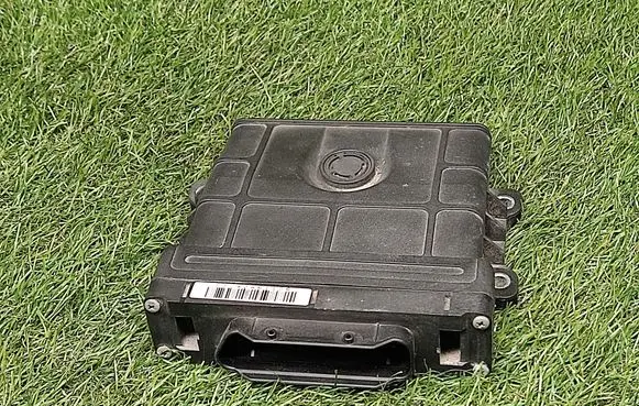 Volkswagen Jetta VI Gearbox control unit/module 09G927750LE