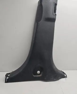 Hyundai Santa Fe (B) pillar trim (bottom)