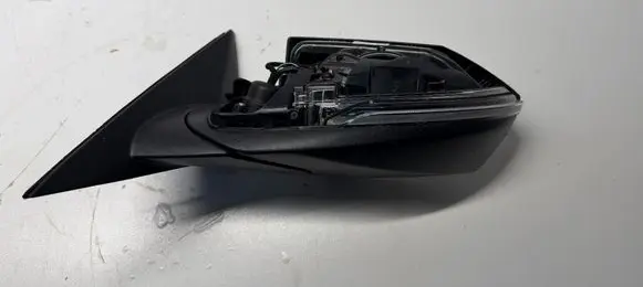 Hyundai Elantra VII Front door electric wing mirror 87610AA060