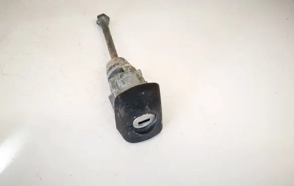 Peugeot 207 Front door lock (next to the handle) 59395101