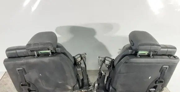 Lexus LX 570 Third row seats 