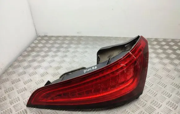 Audi Q5 SQ5 Tailgate rear/tail lights 8R0945094D