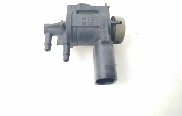 Audi A6 S6 C5 4B Turbo solenoid valve 1J0906283C