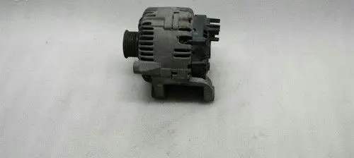 BMW 5 E60 E61 Generator/alternator 7836592