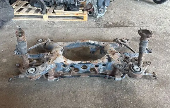Mercedes-Benz ML W164 Rear subframe 