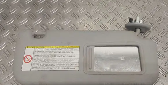 Toyota Auris 150 Sun visor