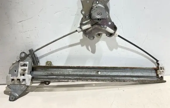 Mitsubishi Lancer Rear door window regulator with motor 320RH