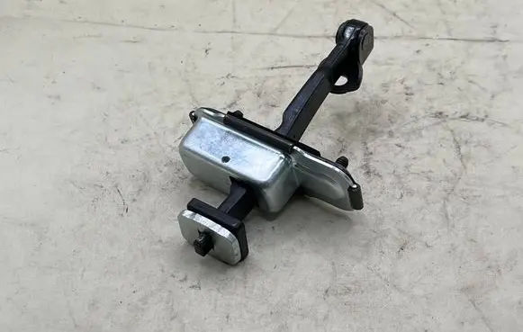 KIA Ceed Rear glass lock/latch C645 79390A2000