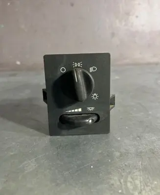 Opel Sintra Light switch 10246287 Z0191 82861A