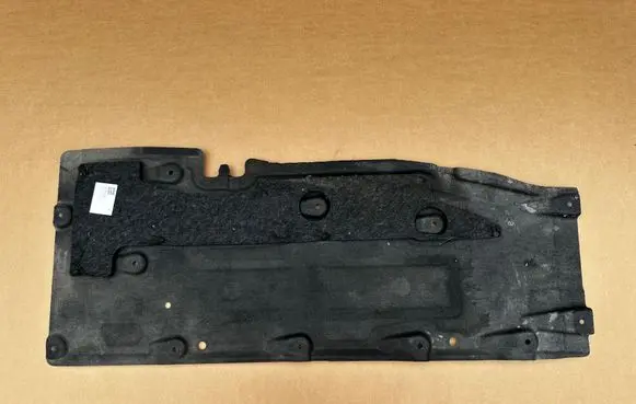 Audi A8 S8 D4 4H Engine splash shield/under tray 4H0825206