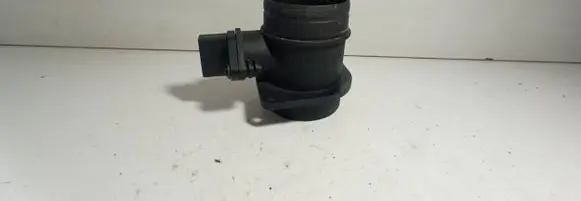 Volkswagen Golf IV Mass air flow meter 038906461C 0281002757