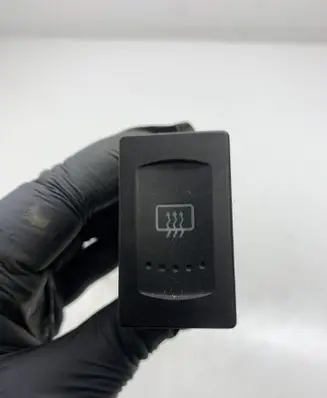 Volkswagen PASSAT B5.5 Windscreen/window heater switch 3B0959621D