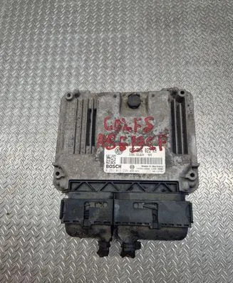 Volkswagen Golf V Engine control unit/module 1039S16960 03L906021KH 0281013226