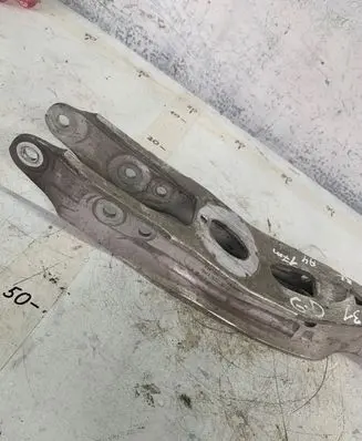 Audi A4 S4 B9 Rear upper control arm/wishbone