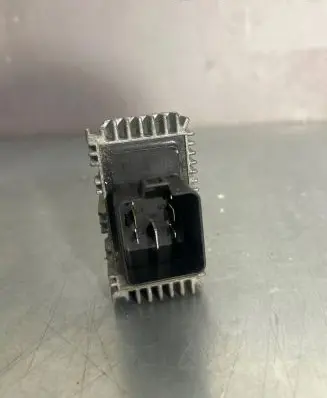 Renault Megane II Glow plug pre-heat relay 09132691 51299008