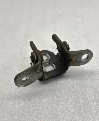 Jeep Cherokee IV KK Front door upper hinge 256ABR