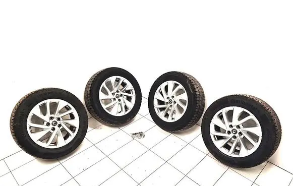 Renault Espace V (RFC) R18 alloy rim 