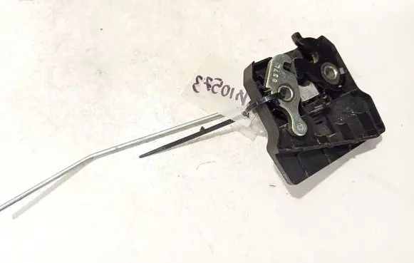Opel Zafira B Seat back rest lock catch 13235161