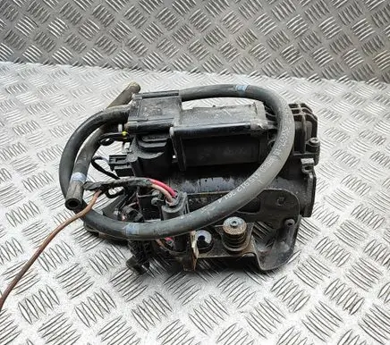 BMW 5 G30 G31 G38 Air suspension compressor/pump 6886721 4430210011