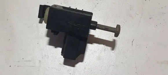 Volvo V70 Clutch pedal sensor 6G9T11A152AA