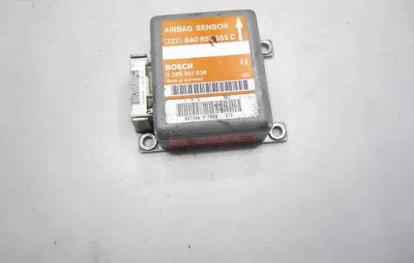 Audi A6 S6 C4 4A Airbag control unit/module 8A0959655C 0285001038