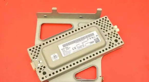 Tesla Model S Engine control unit/module ECU 1143709-00-C