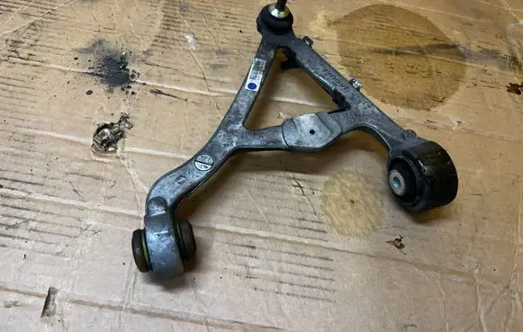 Jaguar F-Type Rear control arm EX535K742AA 5K742
