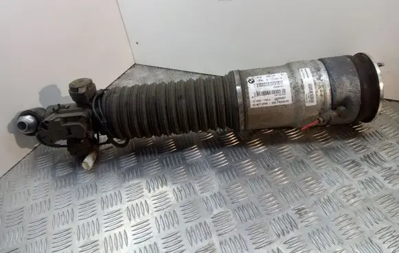 BMW 7 F01 F02 F03 F04 Rear shock absorber/damper 6858813