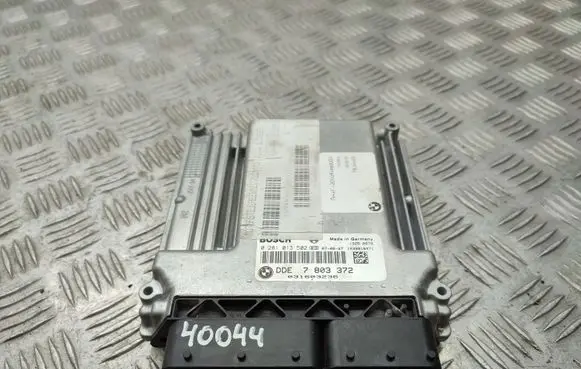 BMW 1 E81 E87 Engine control unit/module 7803372