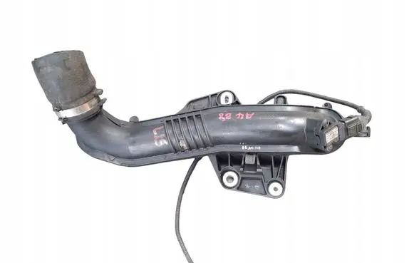 Audi A4 S4 B8 8K Intercooler hose/pipe 8K0145673L