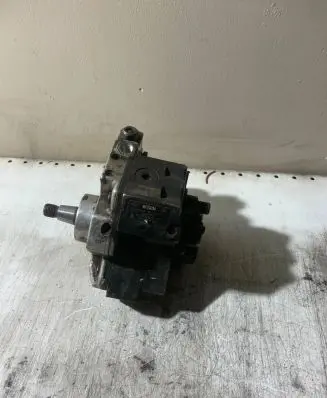 Audi A6 S6 C6 4F Fuel injection high pressure pump 059130755J