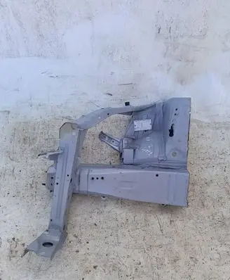 Toyota Yaris Front side member 