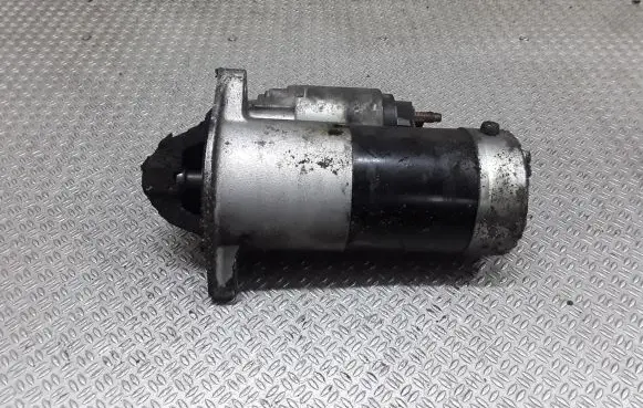 Opel Insignia A Starter motor 55352882 M001T30172