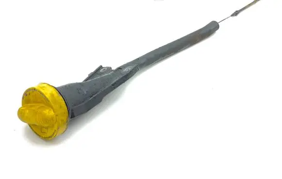 Nissan Qashqai Oil level dip stick 