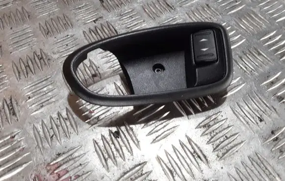 Ford S-MAX Rear door interior handle trim 6M21U226A37B