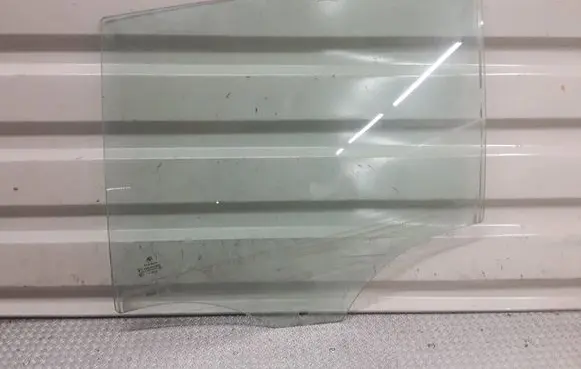 BMW 3 E90 E91 Rear door window glass 