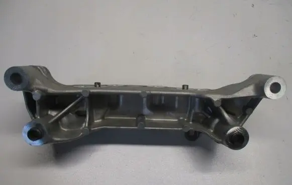 Peugeot Partner III Engine mounting bracket 9813582980