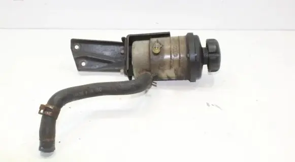 KIA Sorento Power steering fluid tank/reservoir 575302P000